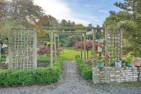 Photo of property in 49 Old Main Road North, Leithfield, Amberley, 7481