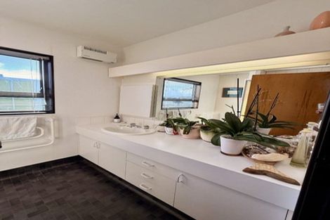 Photo of property in 23 Tamahine Street, Maupuia, Wellington, 6022