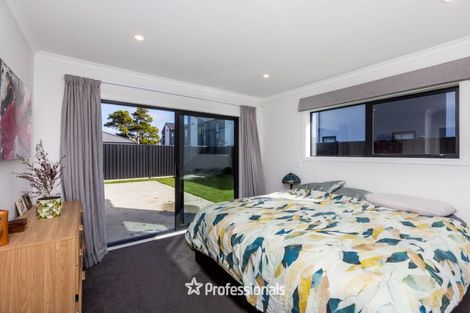 Photo of property in 18 Castletown Street, Wallaceville, Upper Hutt, 5018