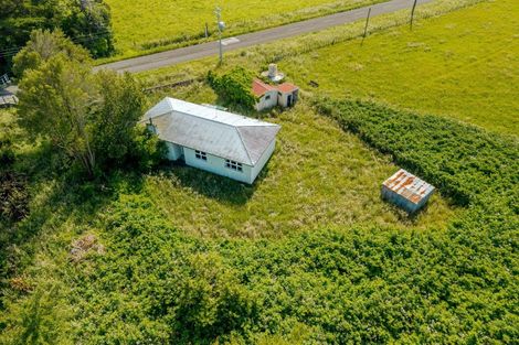 Photo of property in Mangamaire School, 205 Tutaekara Road, Pahiatua, 4987