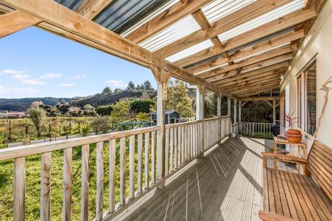 Photo of property in 38 Pencarrow Crescent, Wainuiomata, Lower Hutt, 5014