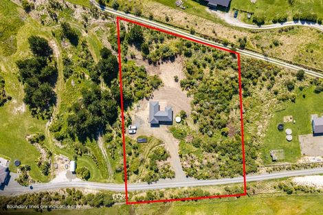 Photo of property in 960a Oneriri Road, Kaiwaka, 0573
