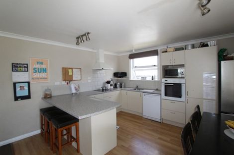 Photo of property in 20 Julia Street, Pahiatua, 4910