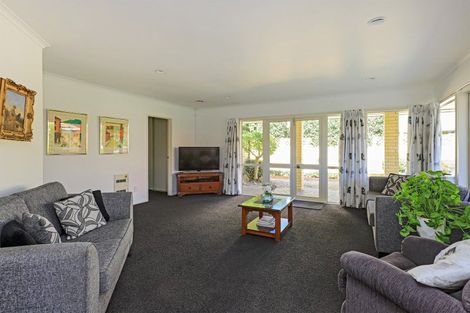 Photo of property in 22 Brompton Drive, Taradale, Napier, 4112