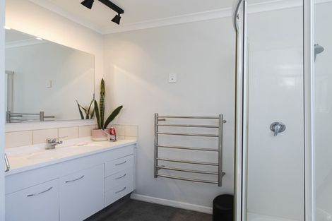 Photo of property in 32b Alexandra Street, Marton, 4710