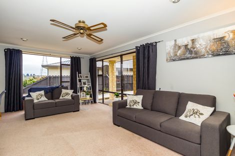 Photo of property in 37 Temple Crescent, Gleniti, Timaru, 7910