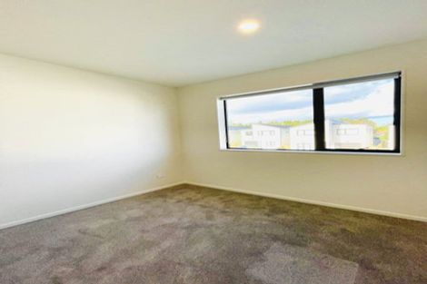 Photo of property in 27 Coast Garden Drive, Hobsonville, Auckland, 0616