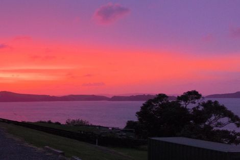Photo of property in 1002 Wyuna Bay Road, Wyuna Bay, Coromandel, 3581