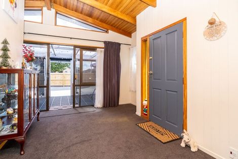 Photo of property in 21 Saxbys Road, Glenview, Hamilton, 3206