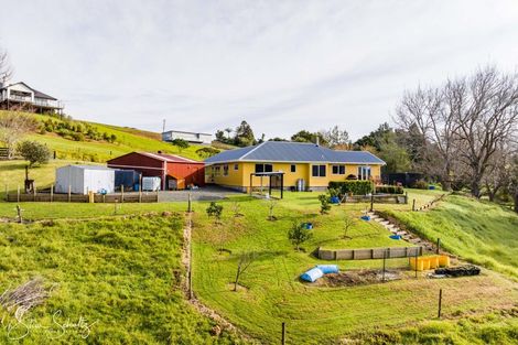 Photo of property in 16 Nikau Lane, Maungaturoto, 0520