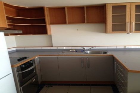 Photo of property in 50c Hawker Street, Mount Victoria, Wellington, 6011