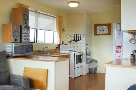 Photo of property in 38 Tamatea Drive, Snells Beach, 0920