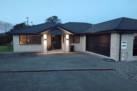 Photo of property in 11 Cherrywood Rise, Paparoa, 0571