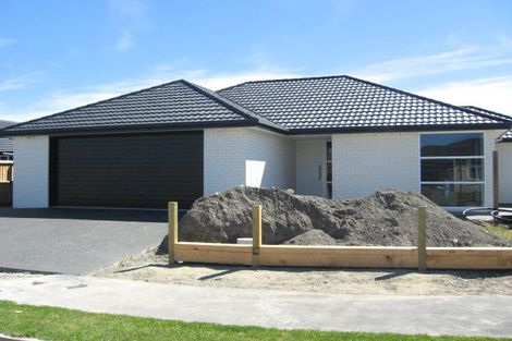 Photo of property in 25 Brookwater Avenue, Northwood, Christchurch, 8051