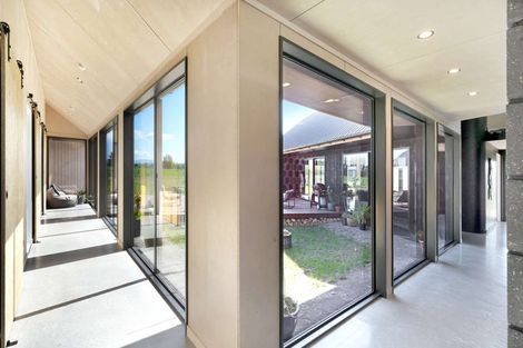 Photo of property in 82 Queens Avenue, Waikuku Beach, 7402