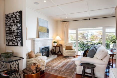 Photo of property in 30 Tauroa Road, Havelock North, 4130