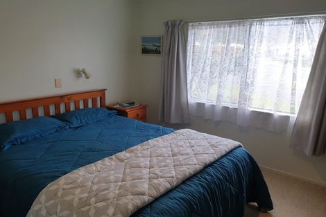 Photo of property in 6 Allman Drive, Coromandel, 3506