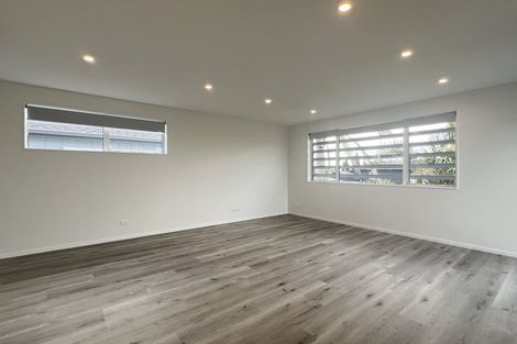 Photo of property in 319d East Coast Road, Mairangi Bay, Auckland, 0630