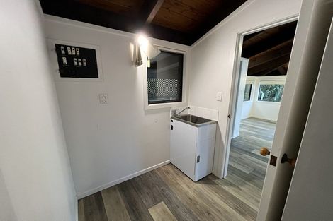 Photo of property in 1/77 Hebron Road, Waiake, Auckland, 0630