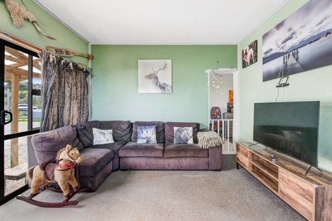 Photo of property in 211 Wilson Road, South Head, Helensville, 0874