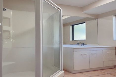 Photo of property in 2/3 Inagh Close, Dannemora, Auckland, 2016