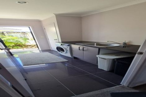 Photo of property in 22 Ranchod Terrace, Pukekohe, 2120