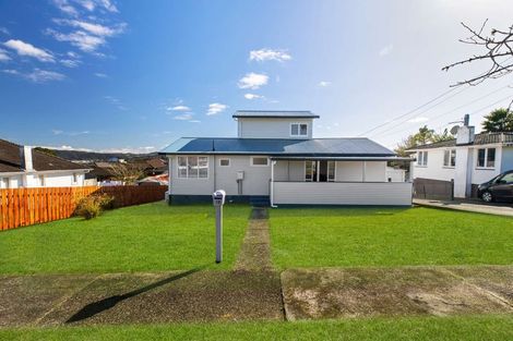 Photo of property in 19 Montgomery Avenue, Onerahi, Whangarei, 0110