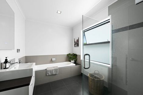 Photo of property in 5 Hawkridge Rise, Huntington, Hamilton, 3210