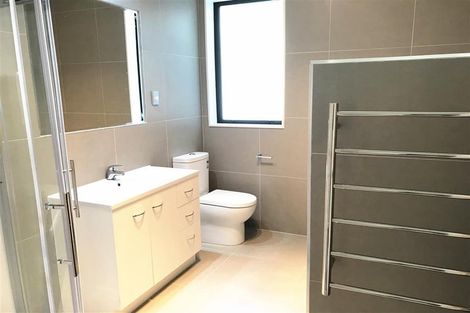 Photo of property in 46 Universal Drive, Henderson, Auckland, 0610