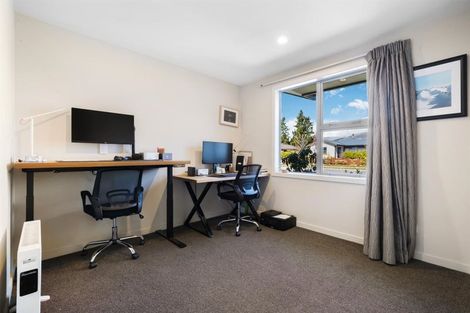 Photo of property in 18 Finch Street, Albert Town, Wanaka, 9305