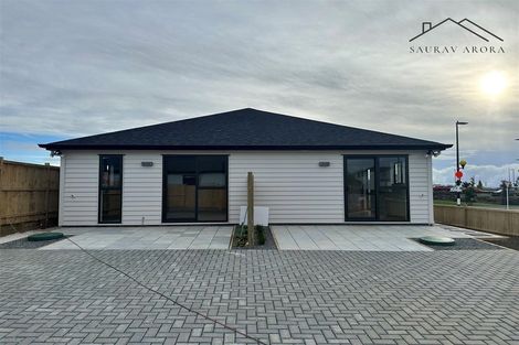 Photo of property in 12 Rorotu Avenue, Karaka, Papakura, 2113