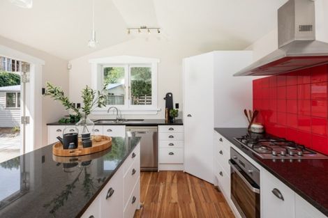 Photo of property in 2 George Street, Claudelands, Hamilton, 3214