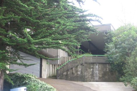 Photo of property in 2 Mizzen Place, Whitby, Porirua, 5024