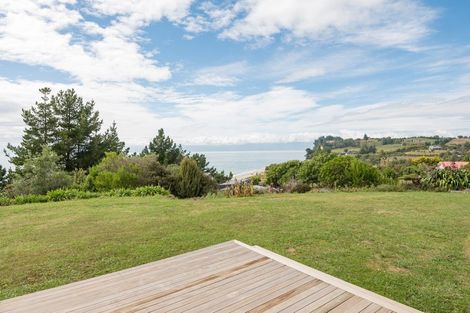 Photo of property in 195 Kina Peninsula Road, Tasman, Upper Moutere, 7173