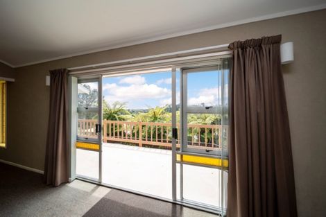 Photo of property in 12 Te Ngaere Place, Merrilands, New Plymouth, 4312