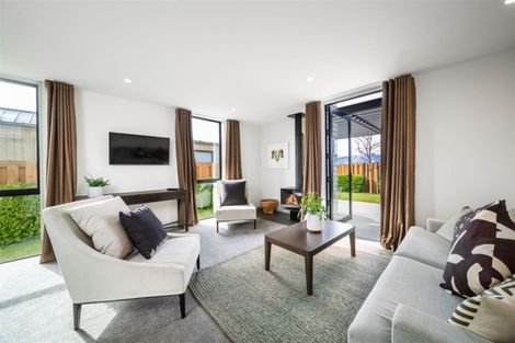 Photo of property in 52 Mount Linton Avenue, Wanaka, 9305