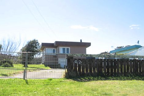 Photo of property in 92 Koputara Road, Himatangi Beach, Foxton, 4891