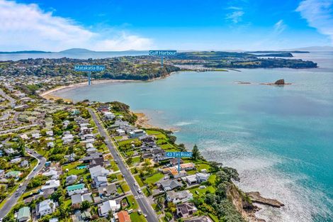 Photo of property in 43 Tiri Road, Manly, Whangaparaoa, 0930