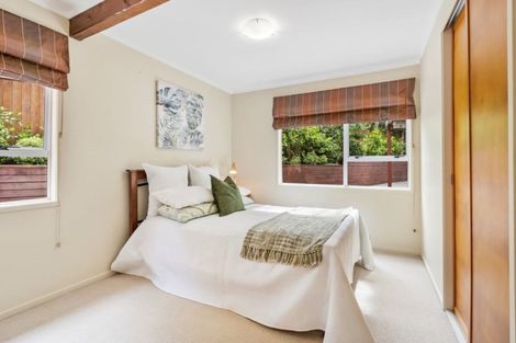 Photo of property in 2/154 Onewa Road, Northcote, Auckland, 0627
