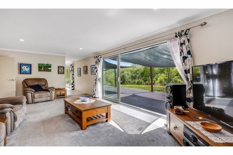 Photo of property in 752a Settlement Road, Hakaru, Wellsford, 0975