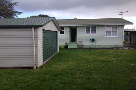 Photo of property in 4 Cargill Street, Papakura, 2110