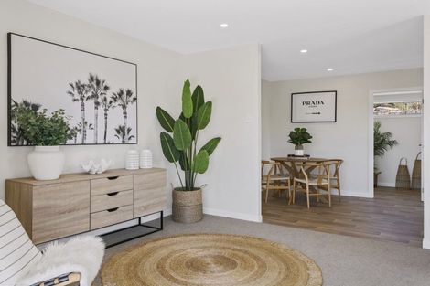 Photo of property in 12b Reeves Road, Acacia Bay, Taupo, 3330