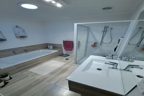 Photo of property in 41 Te Ranga Memorial Drive, Pyes Pa, Tauranga, 3112