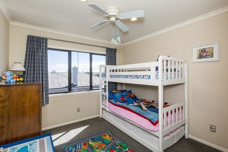 Photo of property in 206a Charles Street, Hastings, 4122