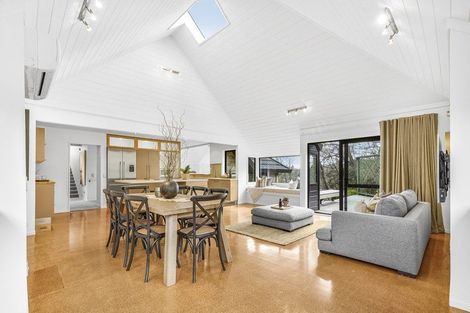 Photo of property in 1b Wellington Street, Hamilton East, Hamilton, 3216