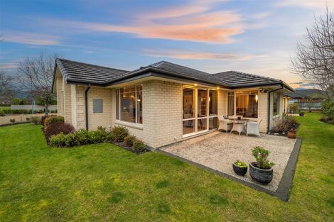 Photo of property in 85 Coolspring Way, Redwood, Christchurch, 8051