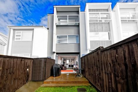 Photo of property in 22 Squadron Drive, Hobsonville, Auckland, 0616