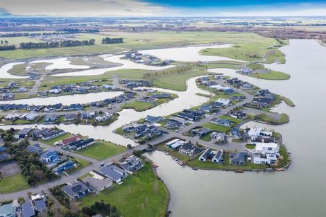 Photo of property in 12 Kennedy Quay, Huntingdon, 7774