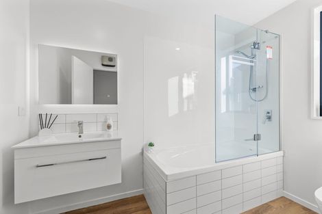 Photo of property in 3 Tieke Lane, Halswell, 8025