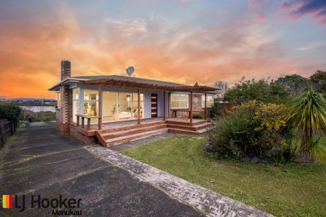 Photo of property in 6 Lucas Place, Weymouth, Auckland, 2103